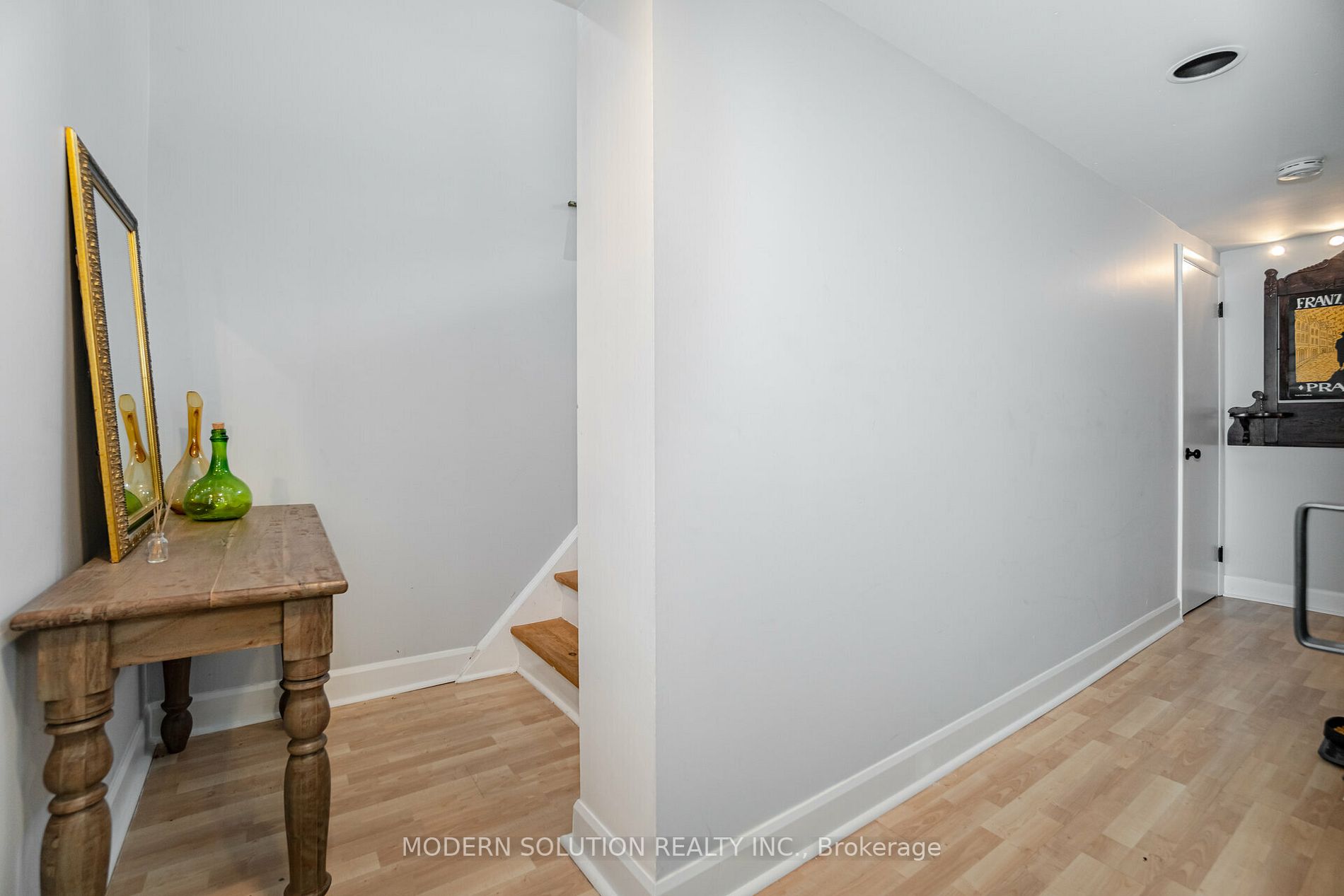 92 Cottonwood Dr