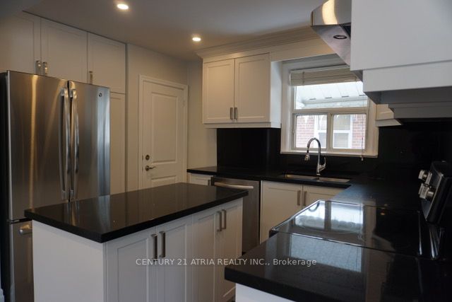 57 Athabaska Ave