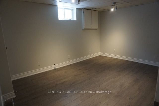 57 Athabaska Ave