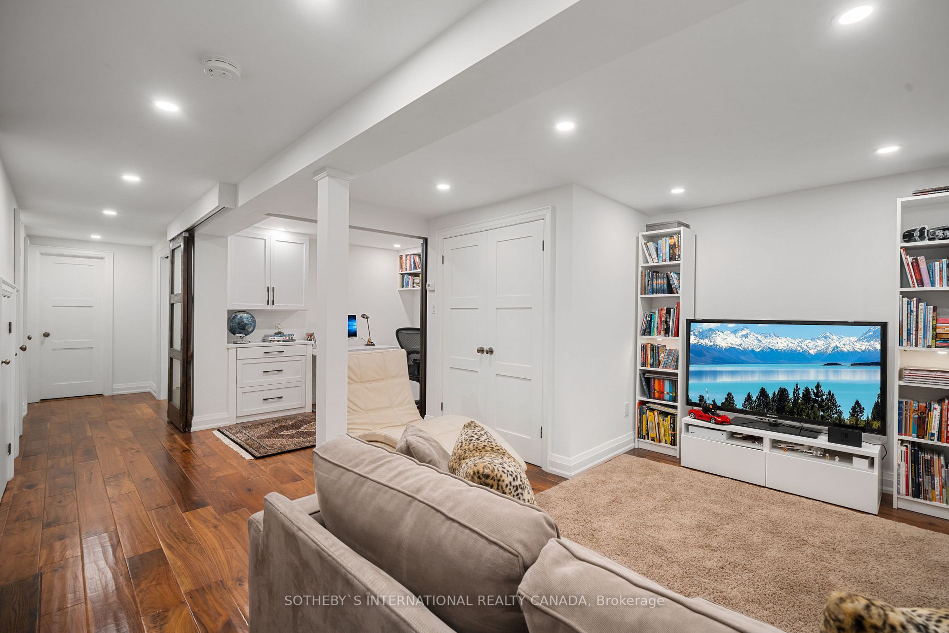 25 Cranbrooke Ave