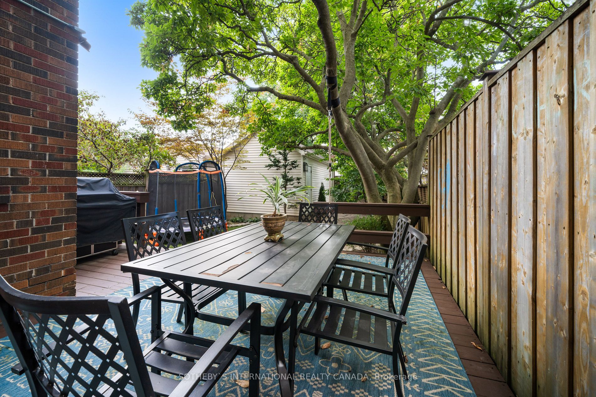 25 Cranbrooke Ave