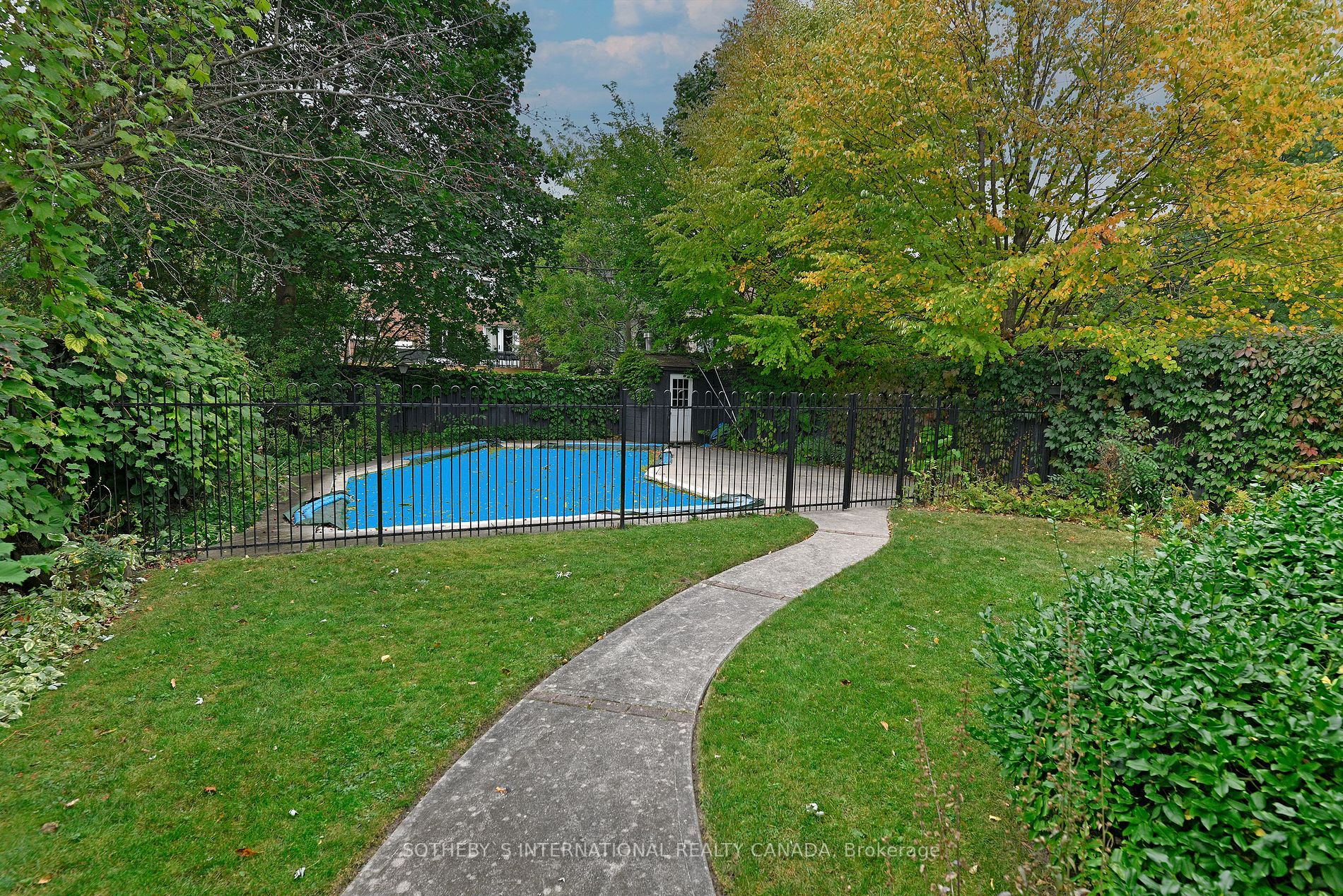 212 Rosemary Rd
