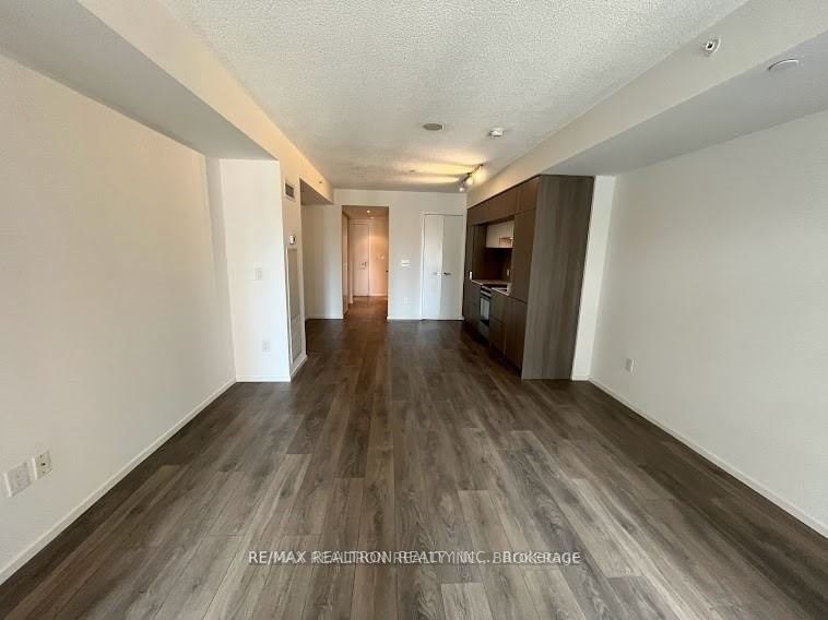 159 Dundas St E, #602