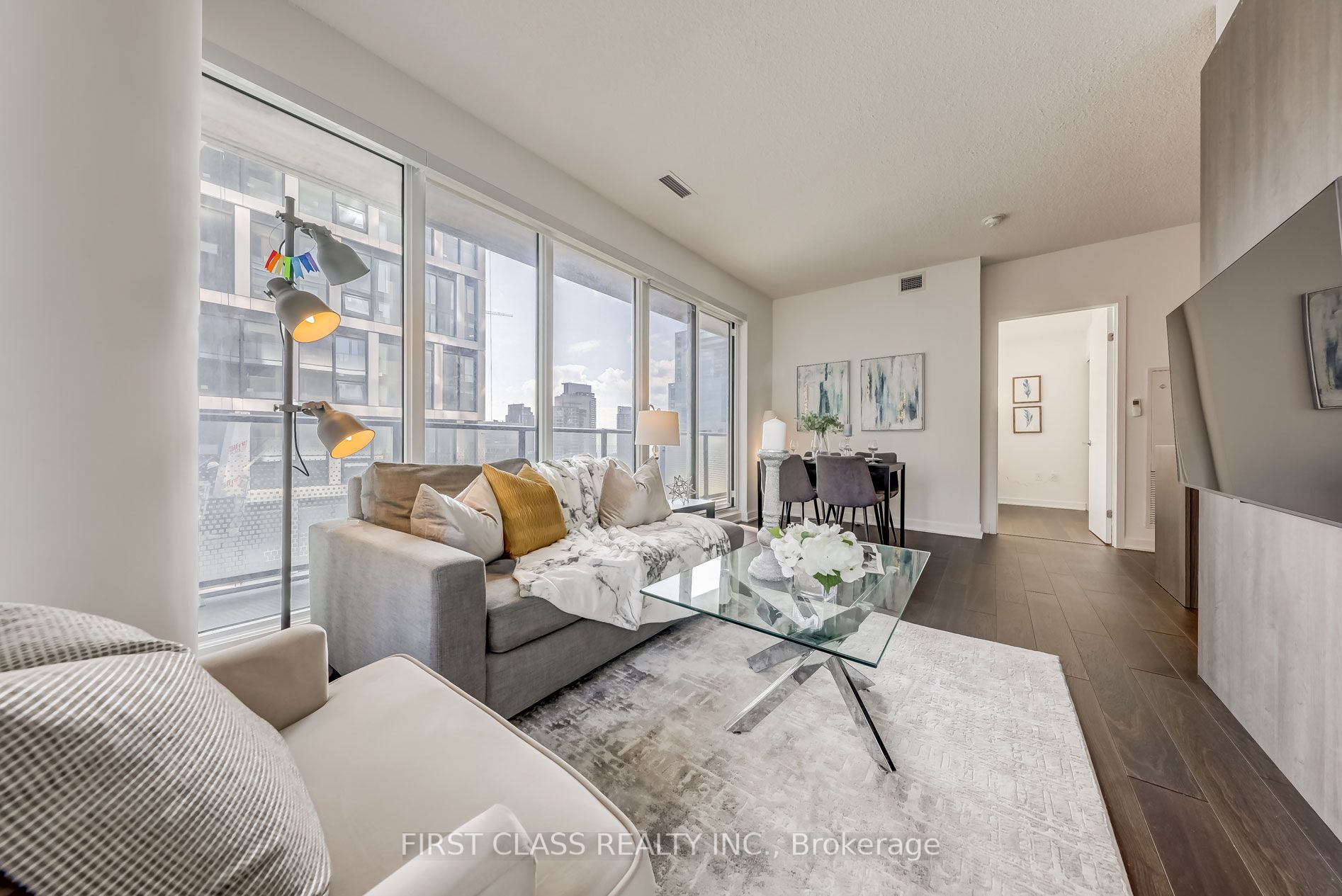 115 Blue Jays Way, #2702