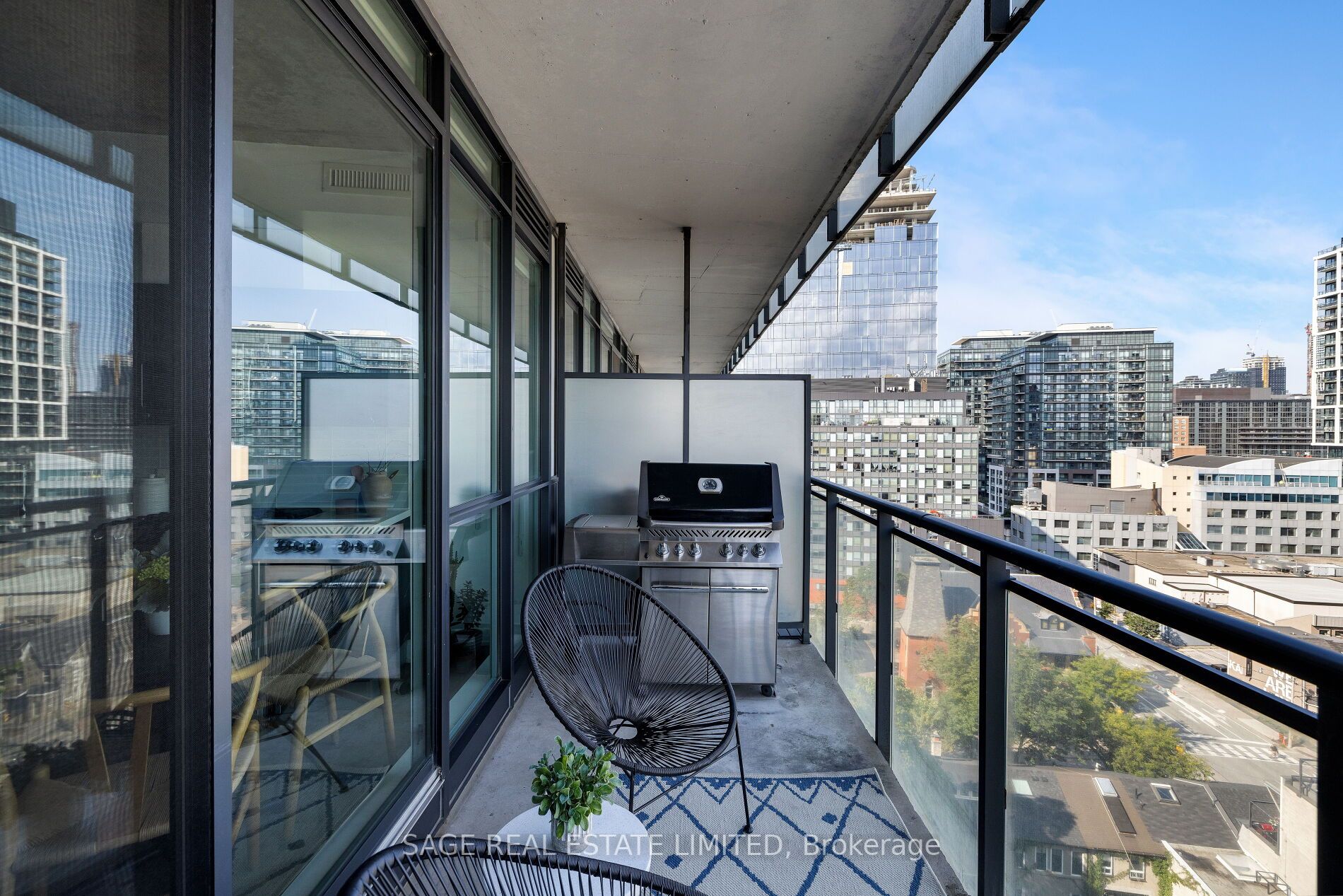 318 King St E, #1101