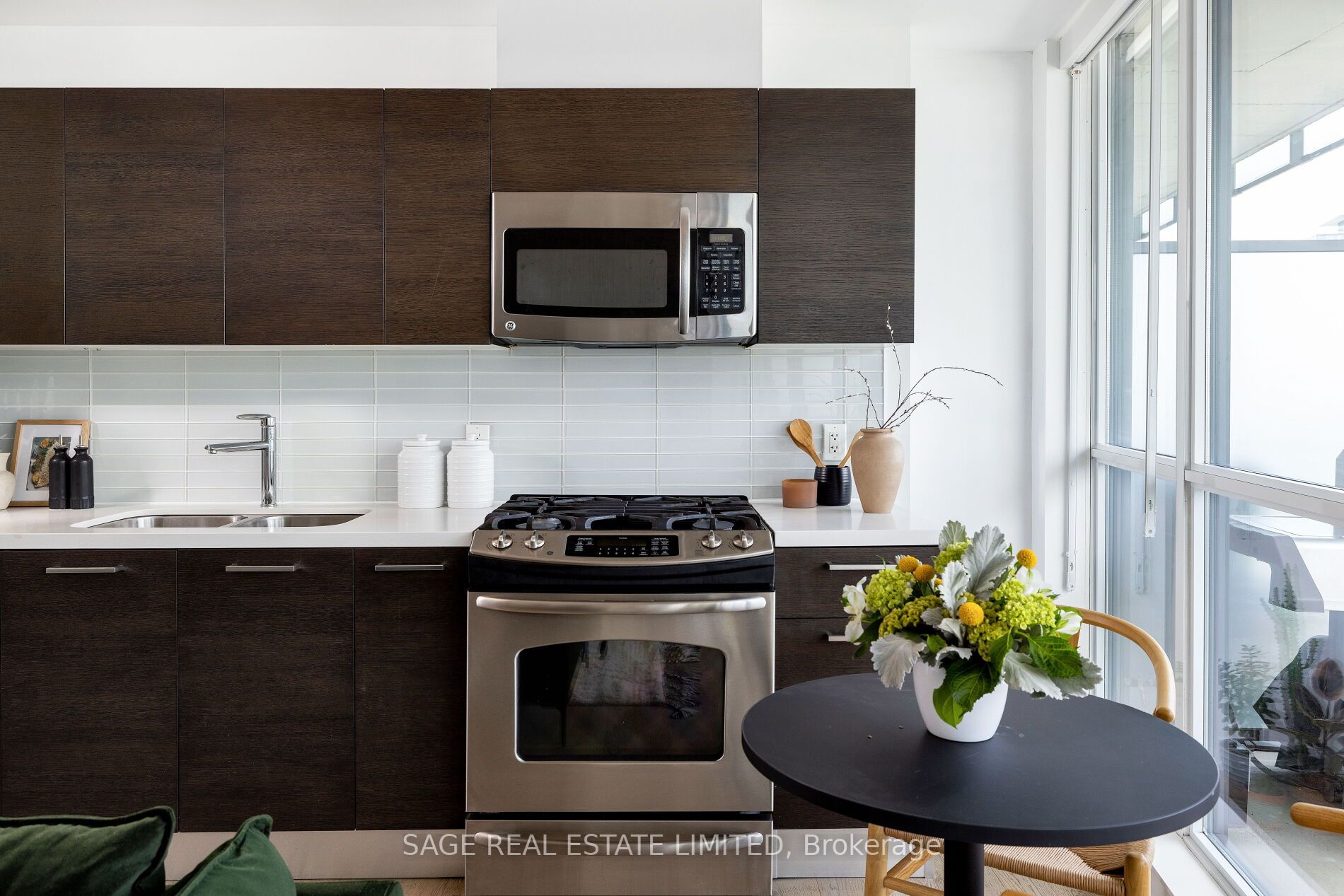 318 King St E, #1101