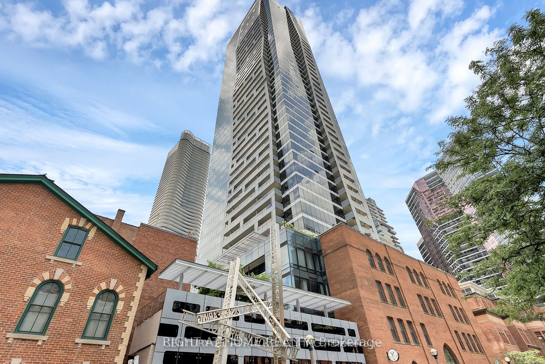 5 St. Joseph St, #1509