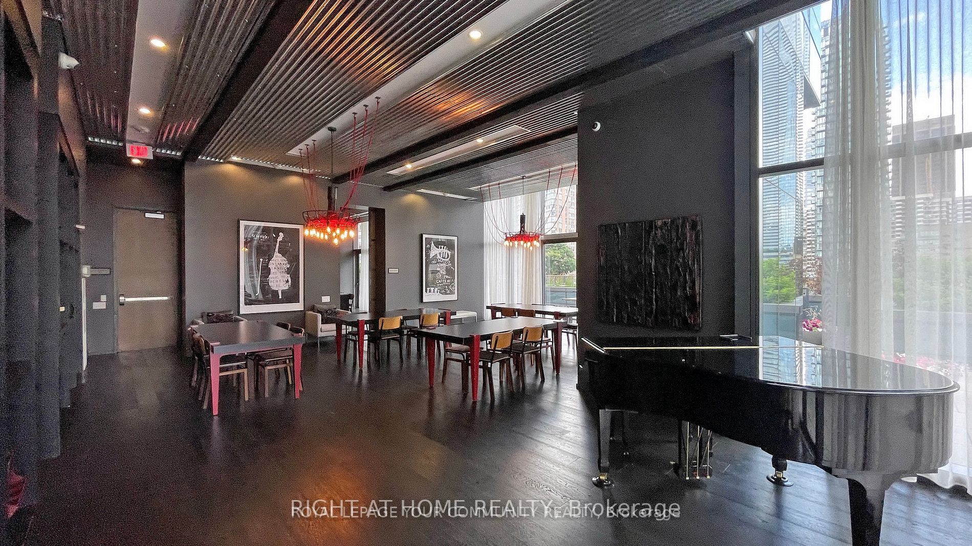 5 St. Joseph St, #1509