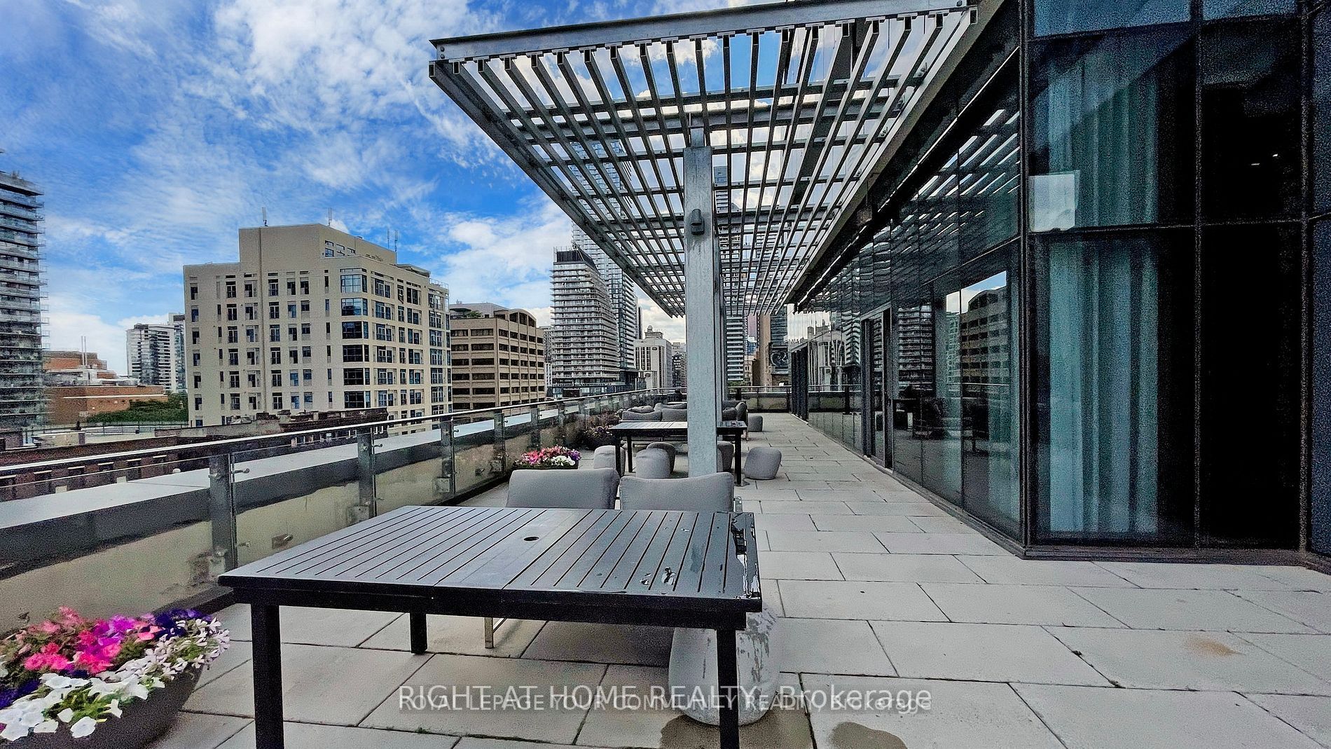 5 St. Joseph St, #1509