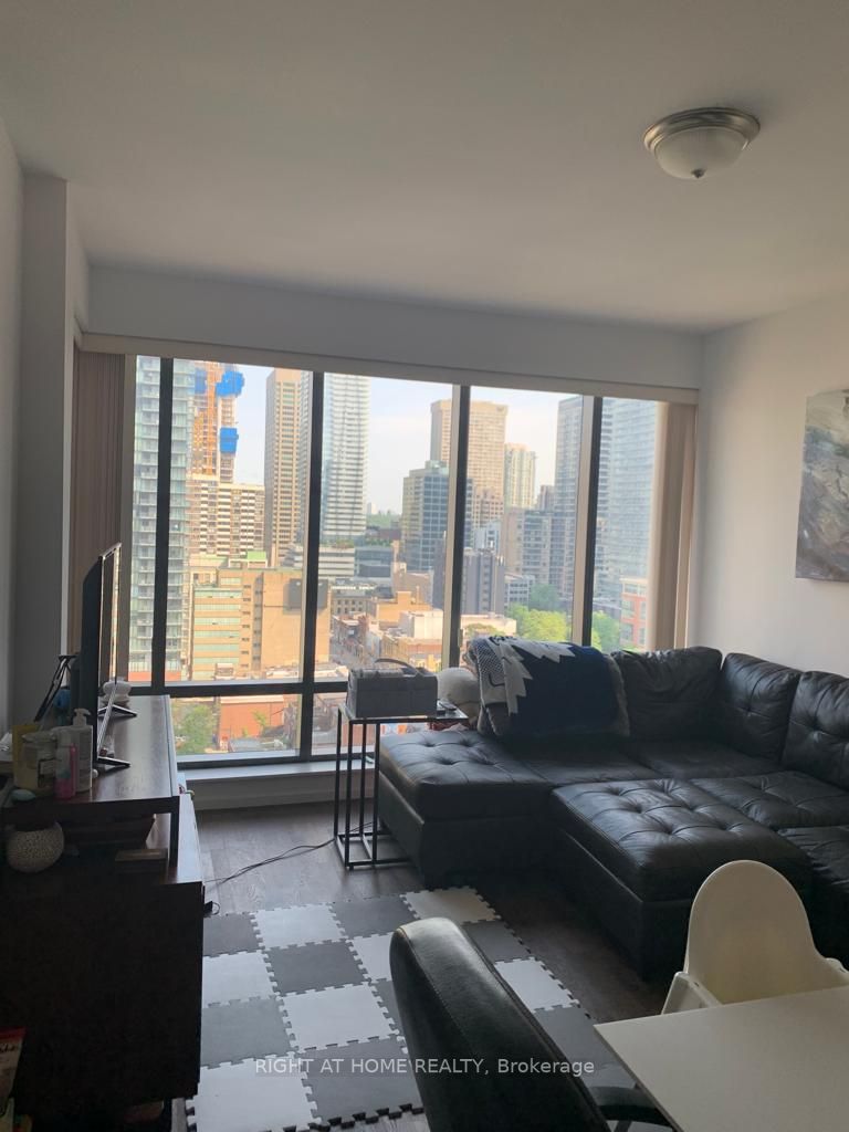 5 St. Joseph St, #1509