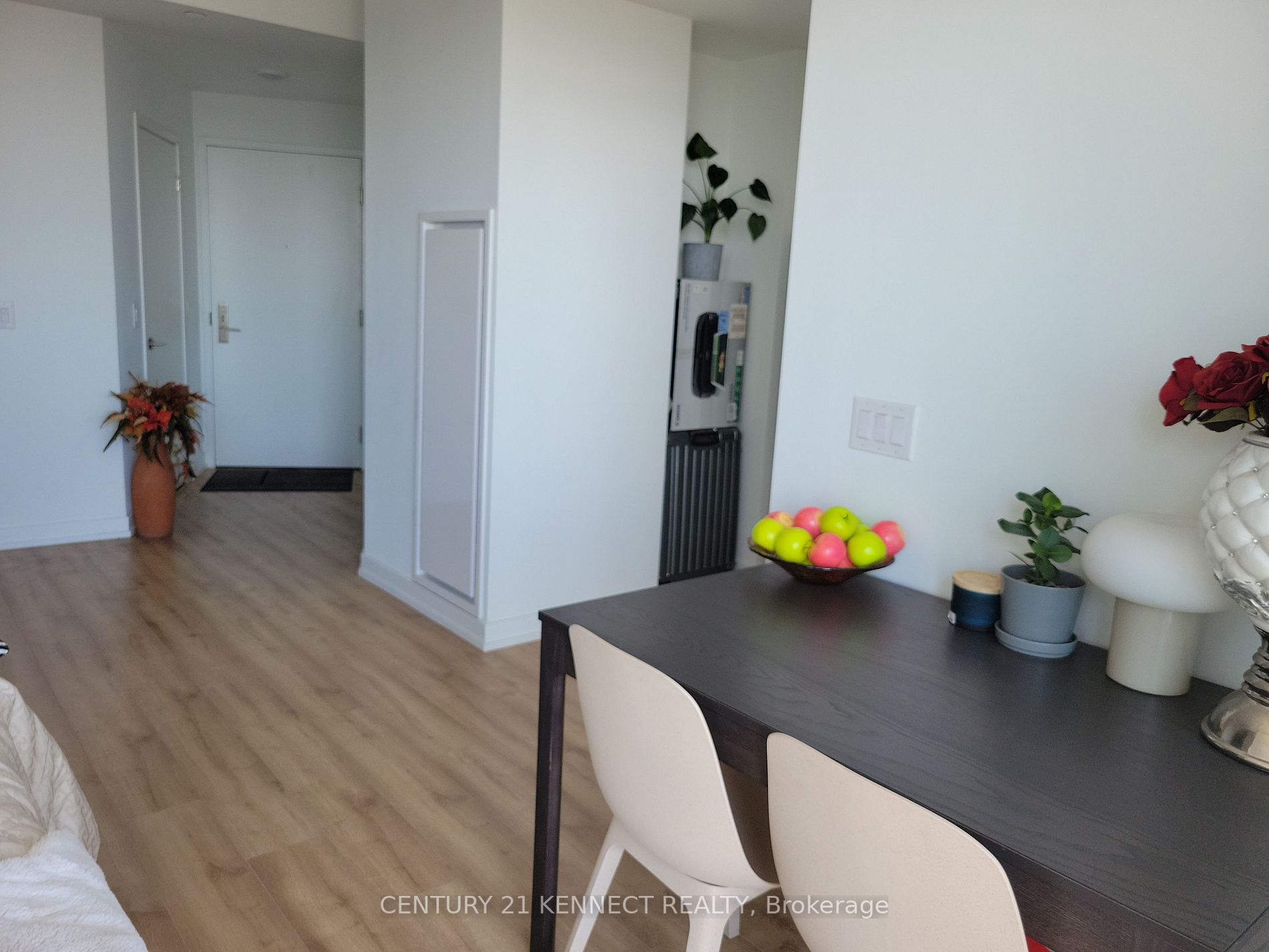 135 East Liberty St, #1312