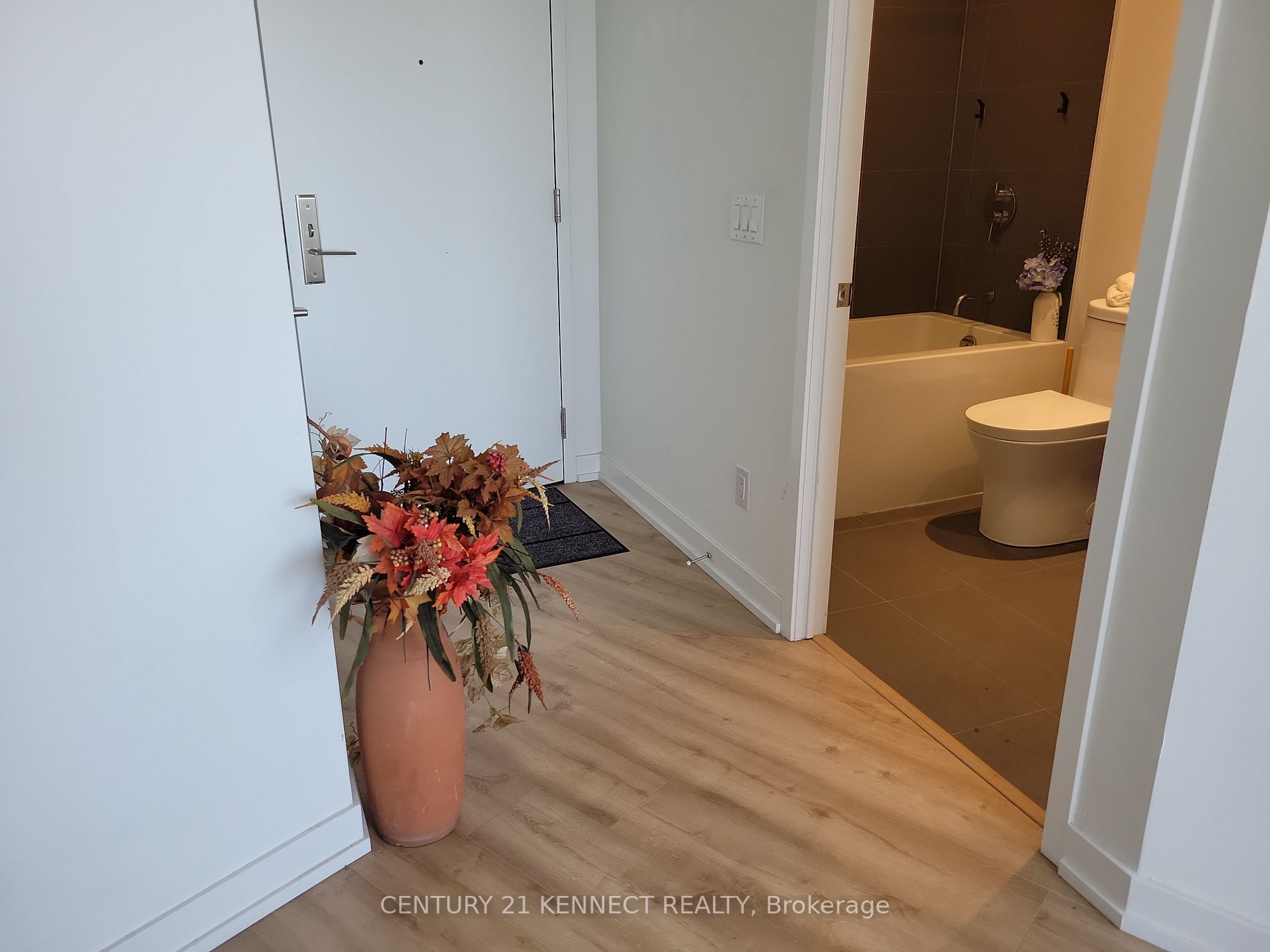 135 East Liberty St, #1312