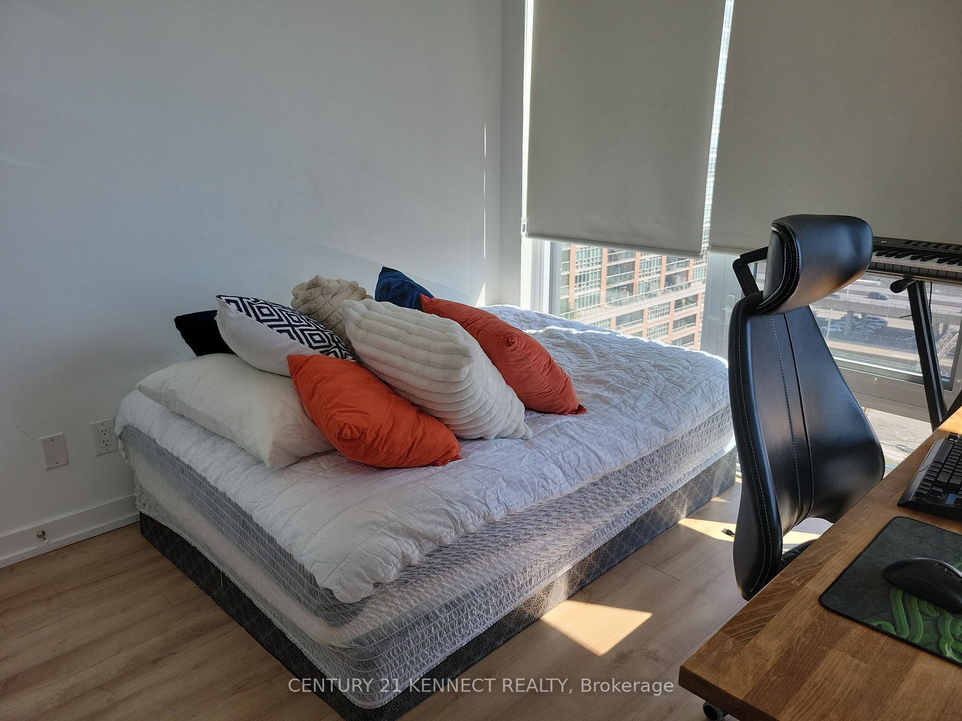135 East Liberty St, #1312