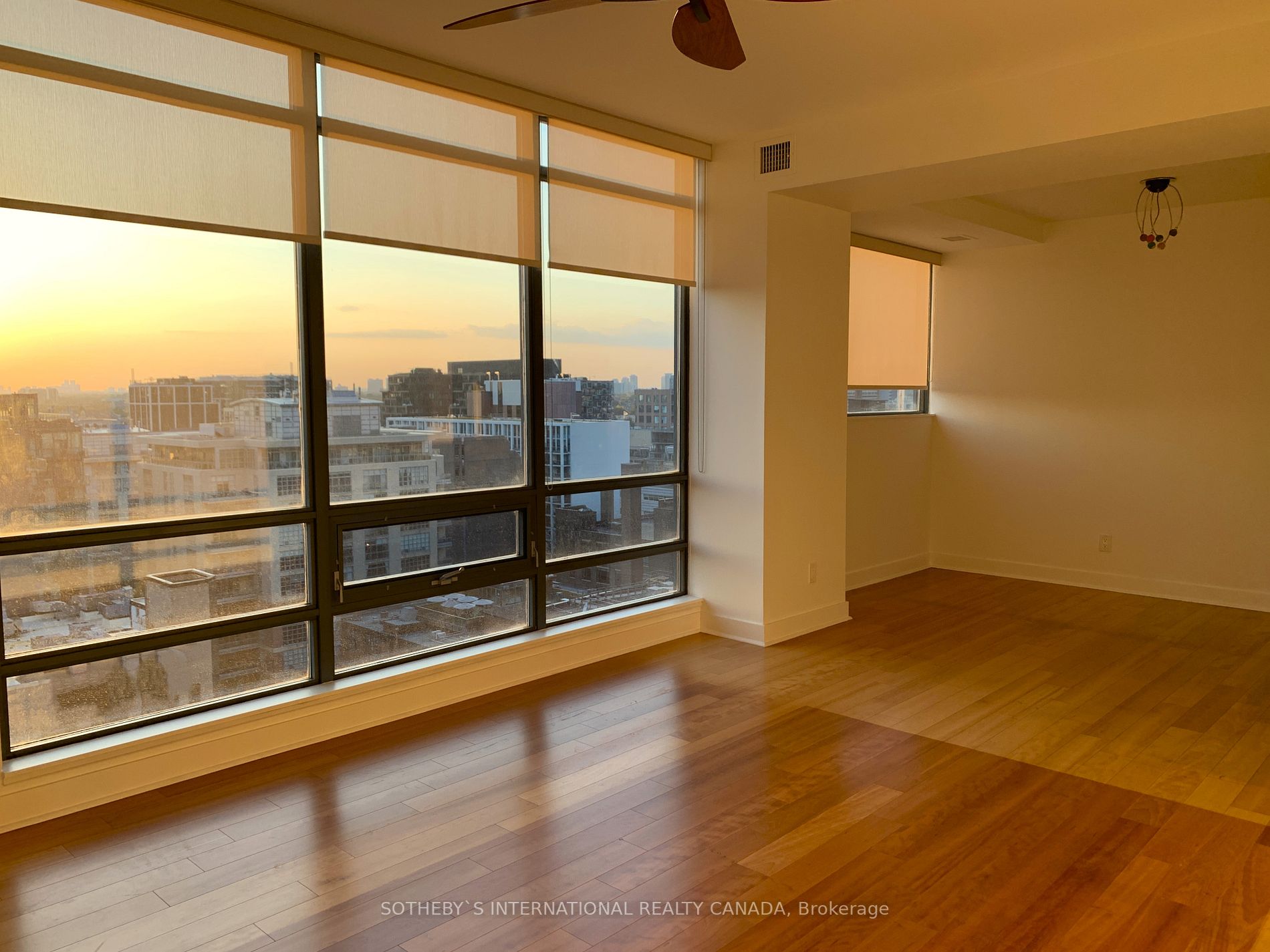 438 King St W, #1506