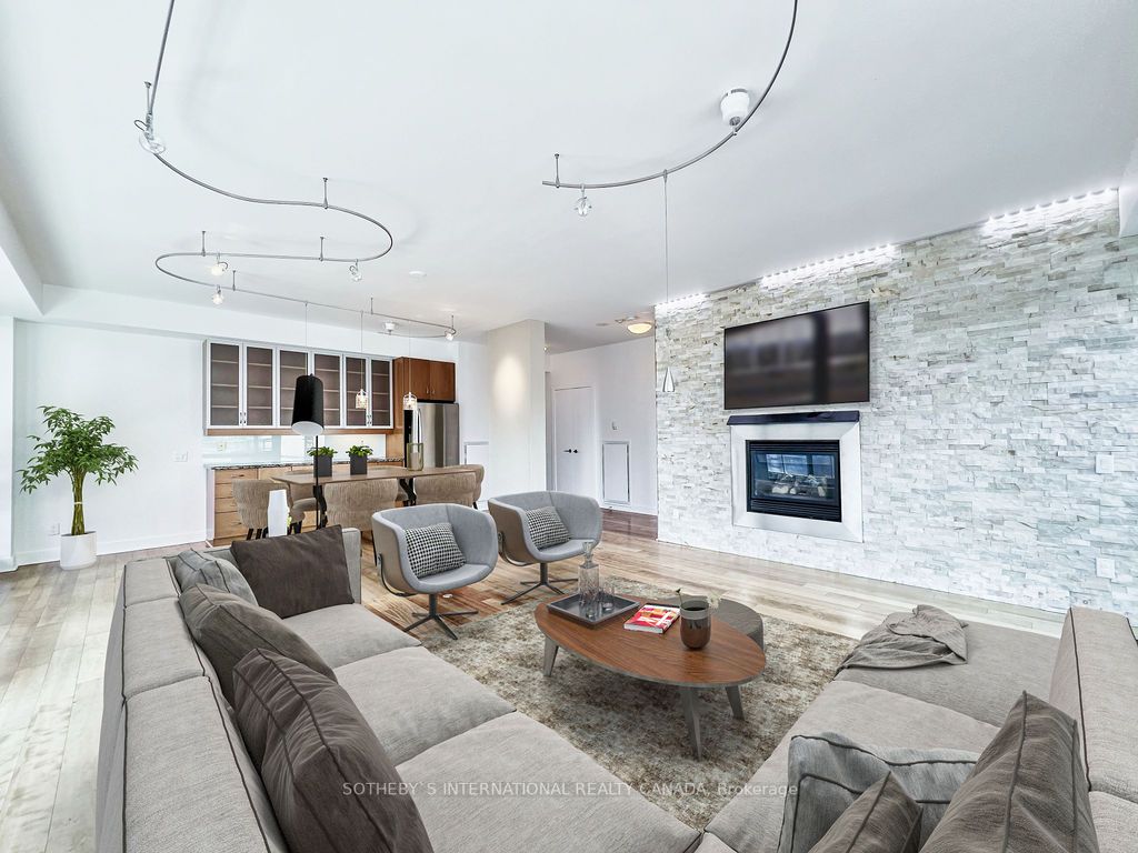 438 King St W, #1506