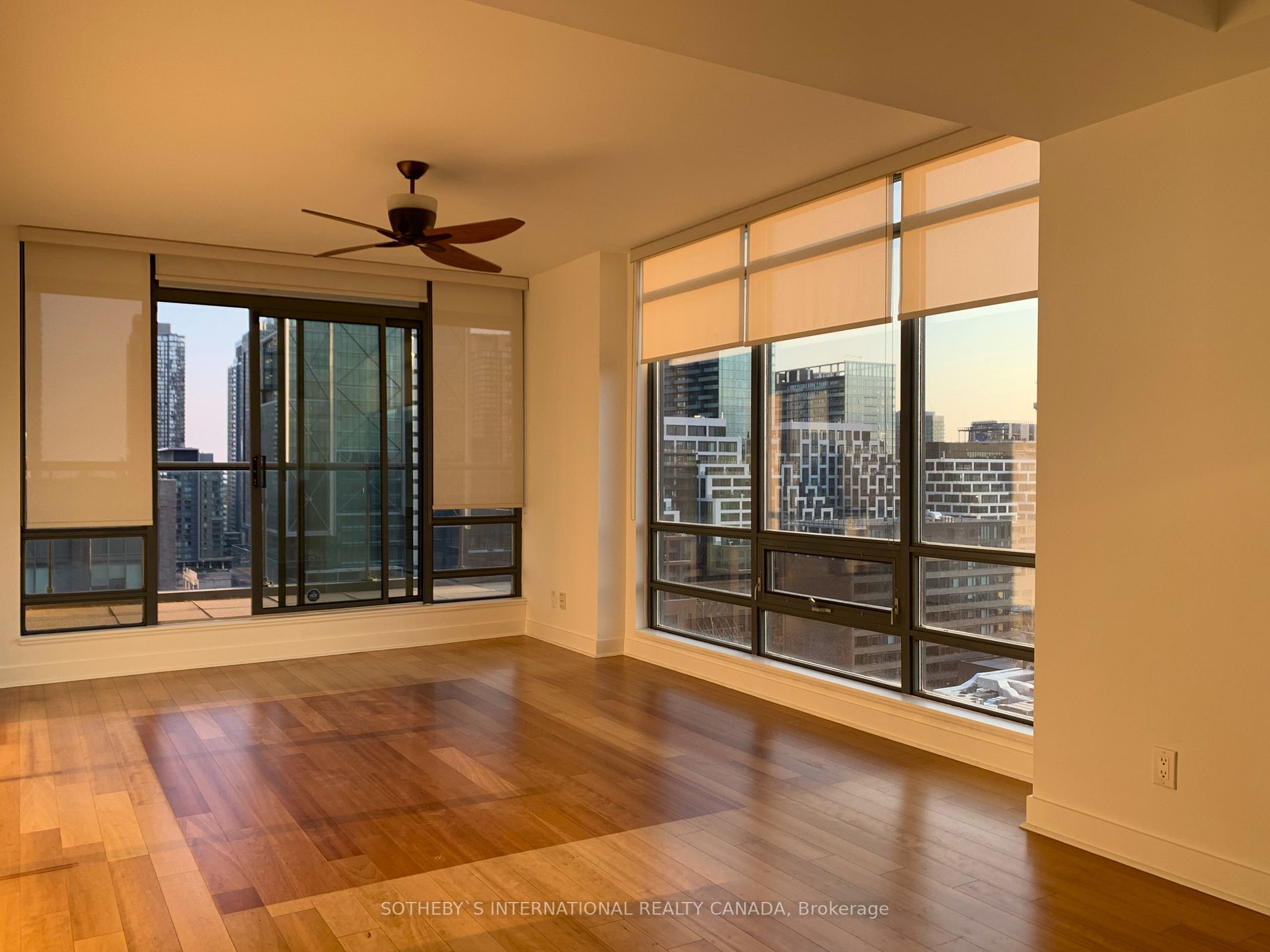 438 King St W, #1506
