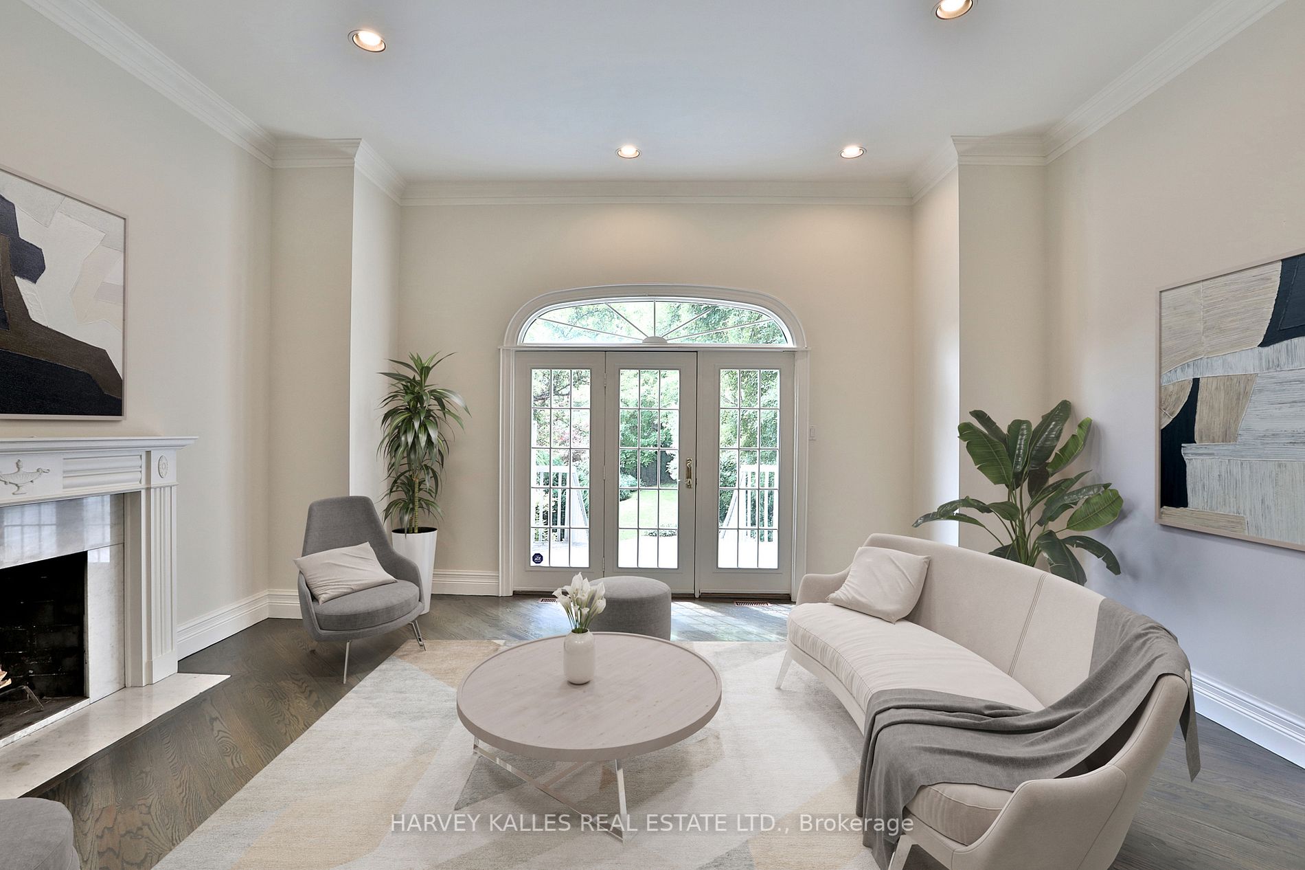 351 Deloraine Ave