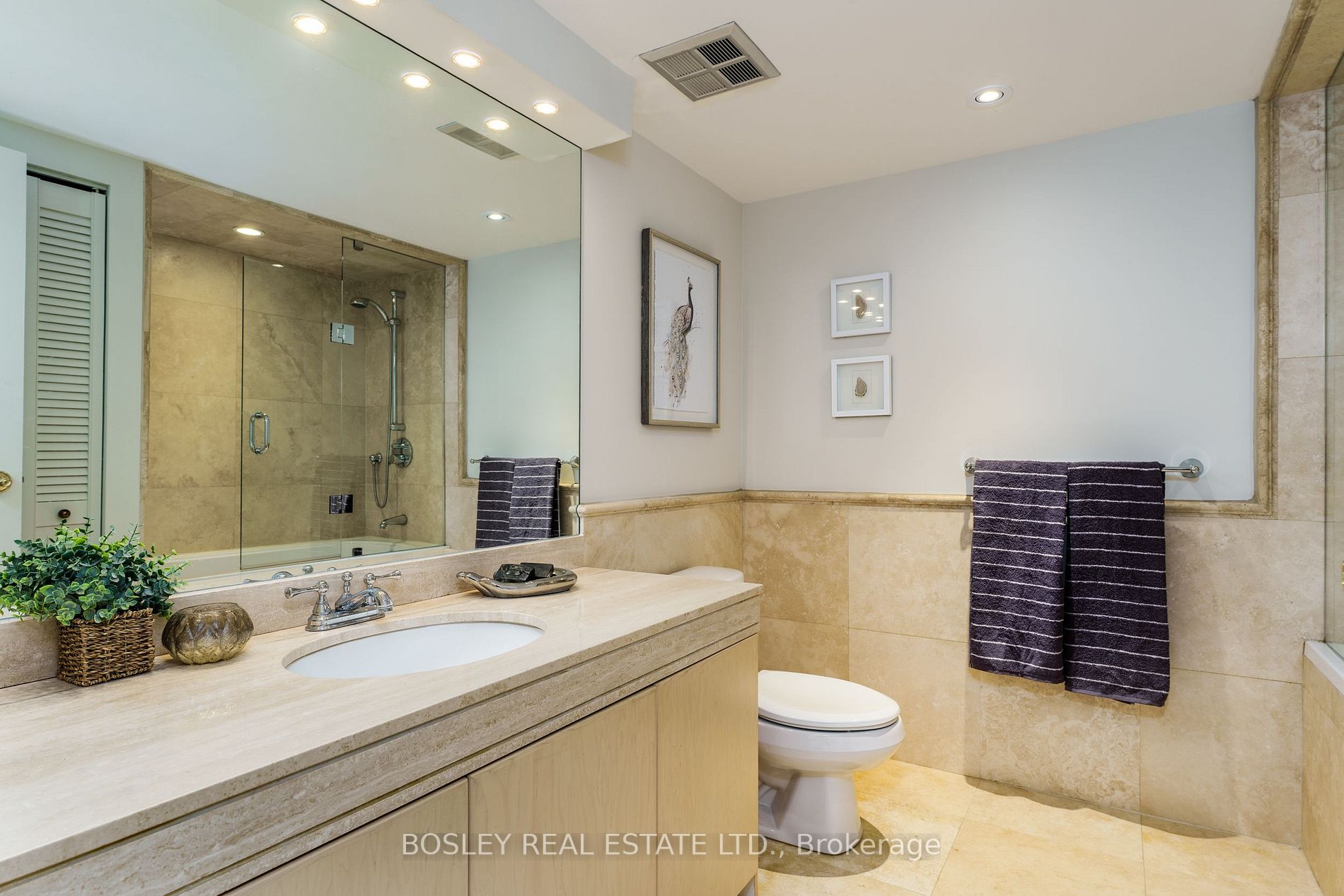 65 Harbour Sq, #1401