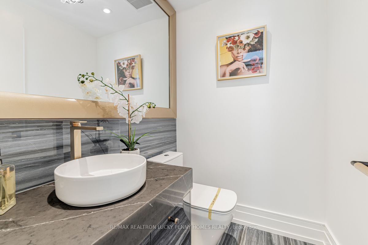 18B Florence Ave