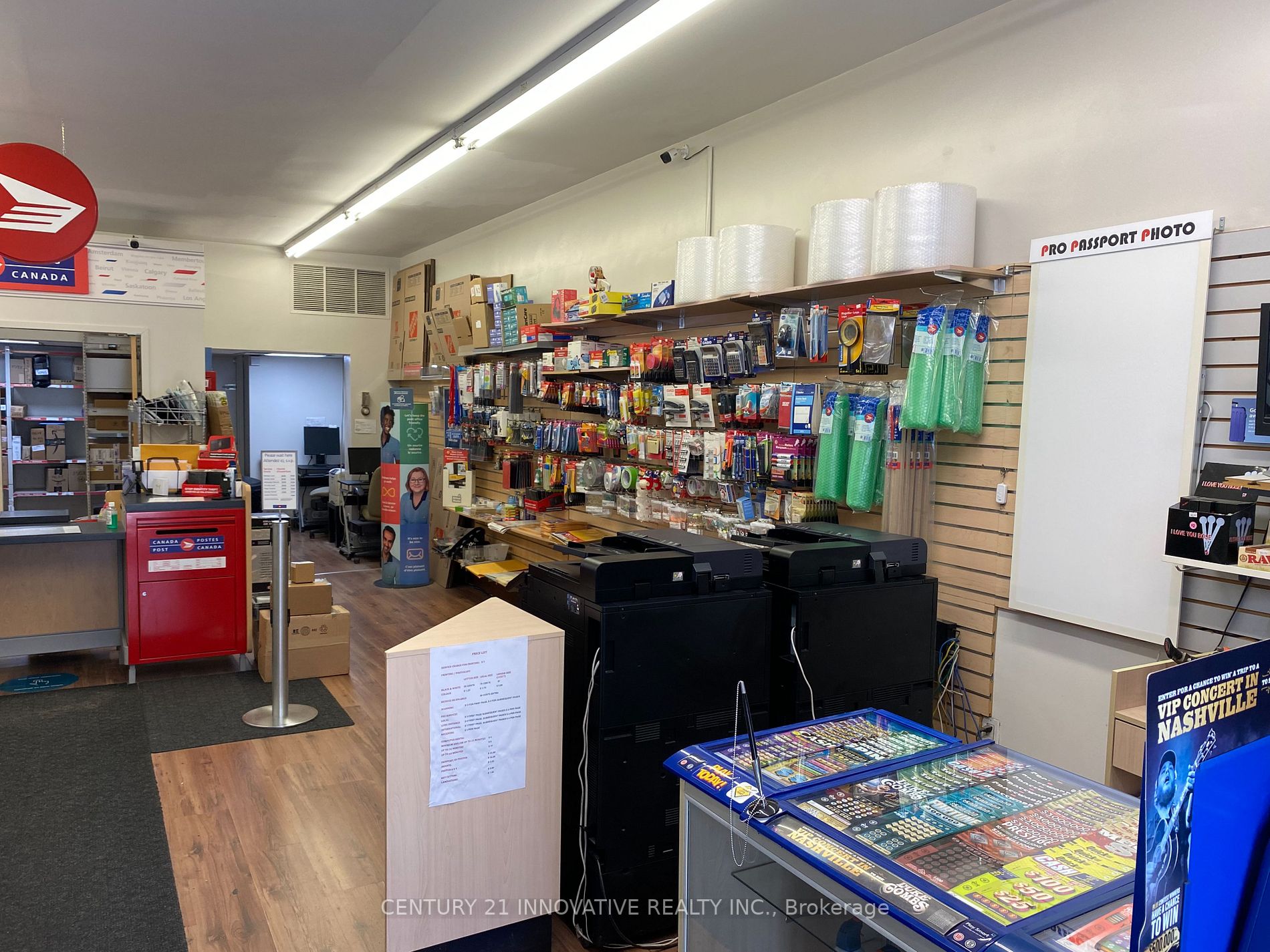922 Eglinton Ave