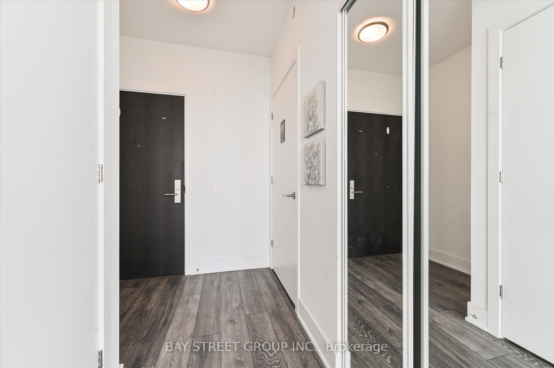 403 Church St, #3909