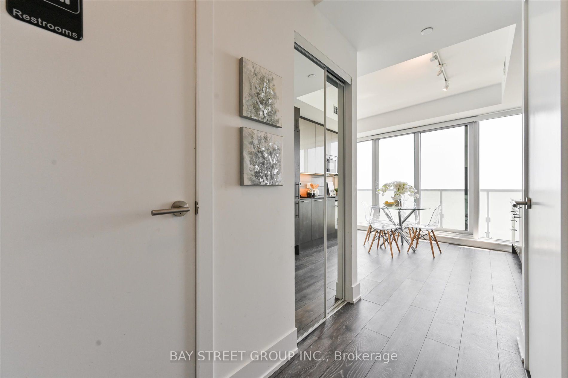 403 Church St, #3909