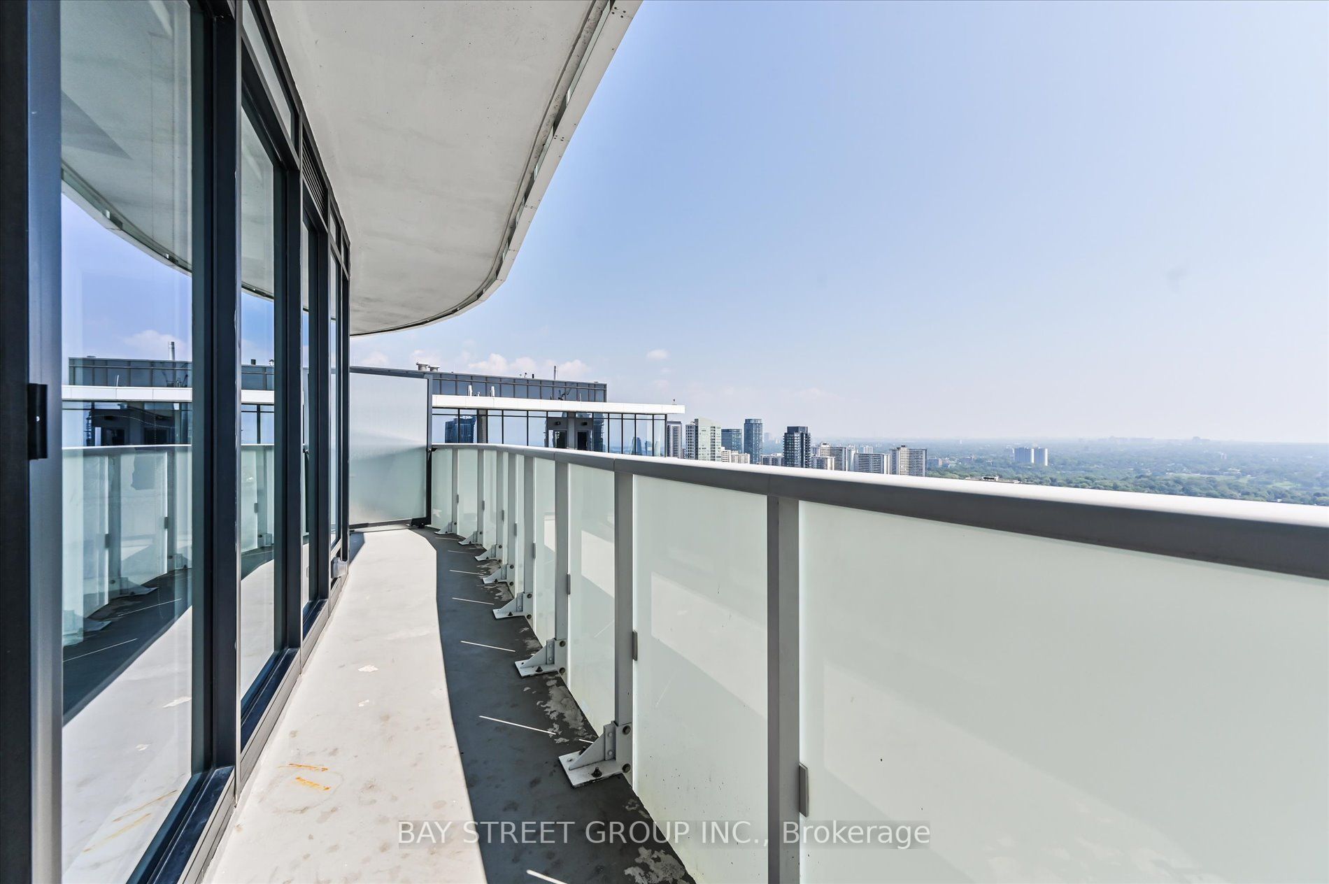403 Church St, #3909