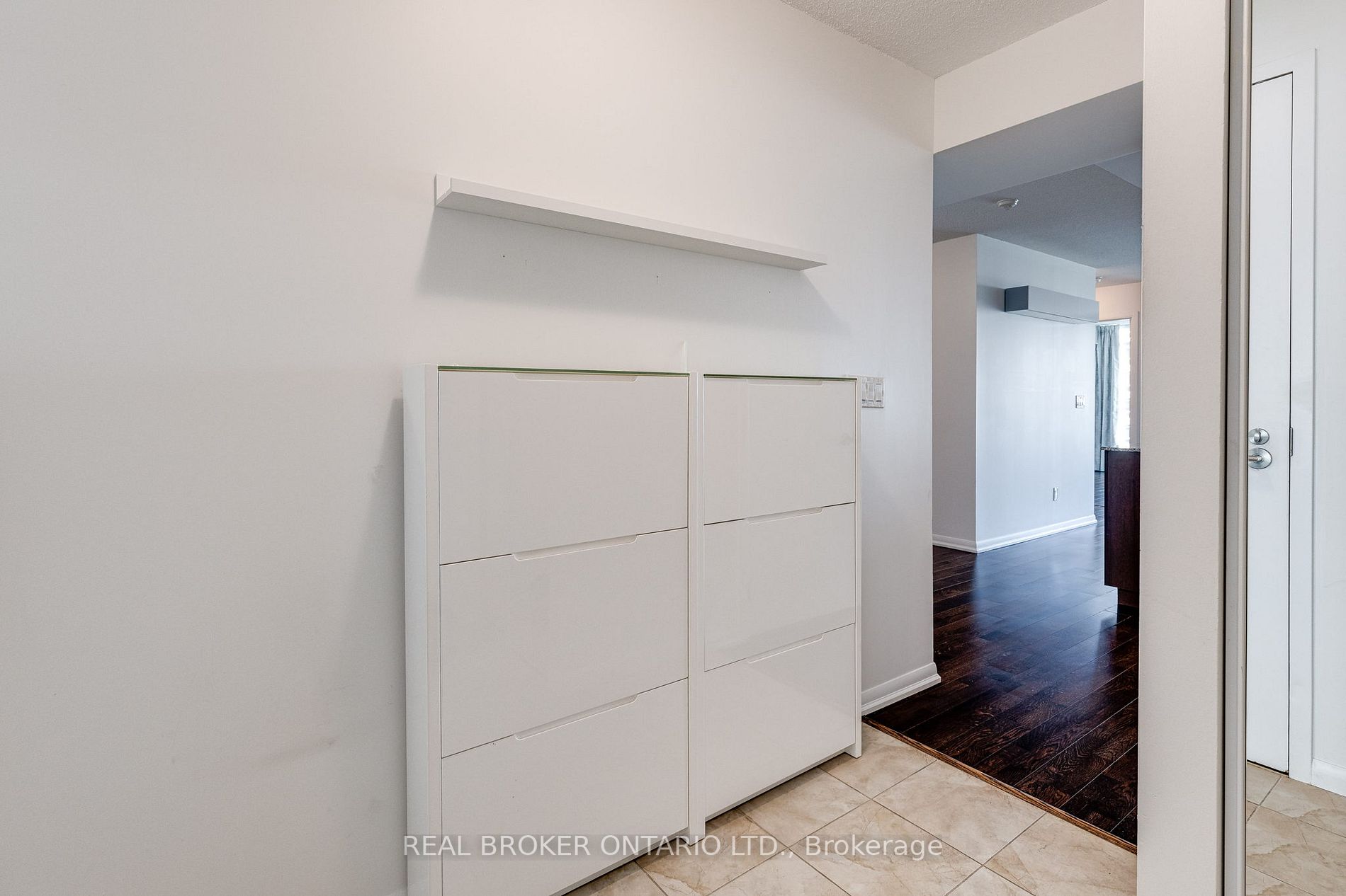 215 Fort York Blvd, #601