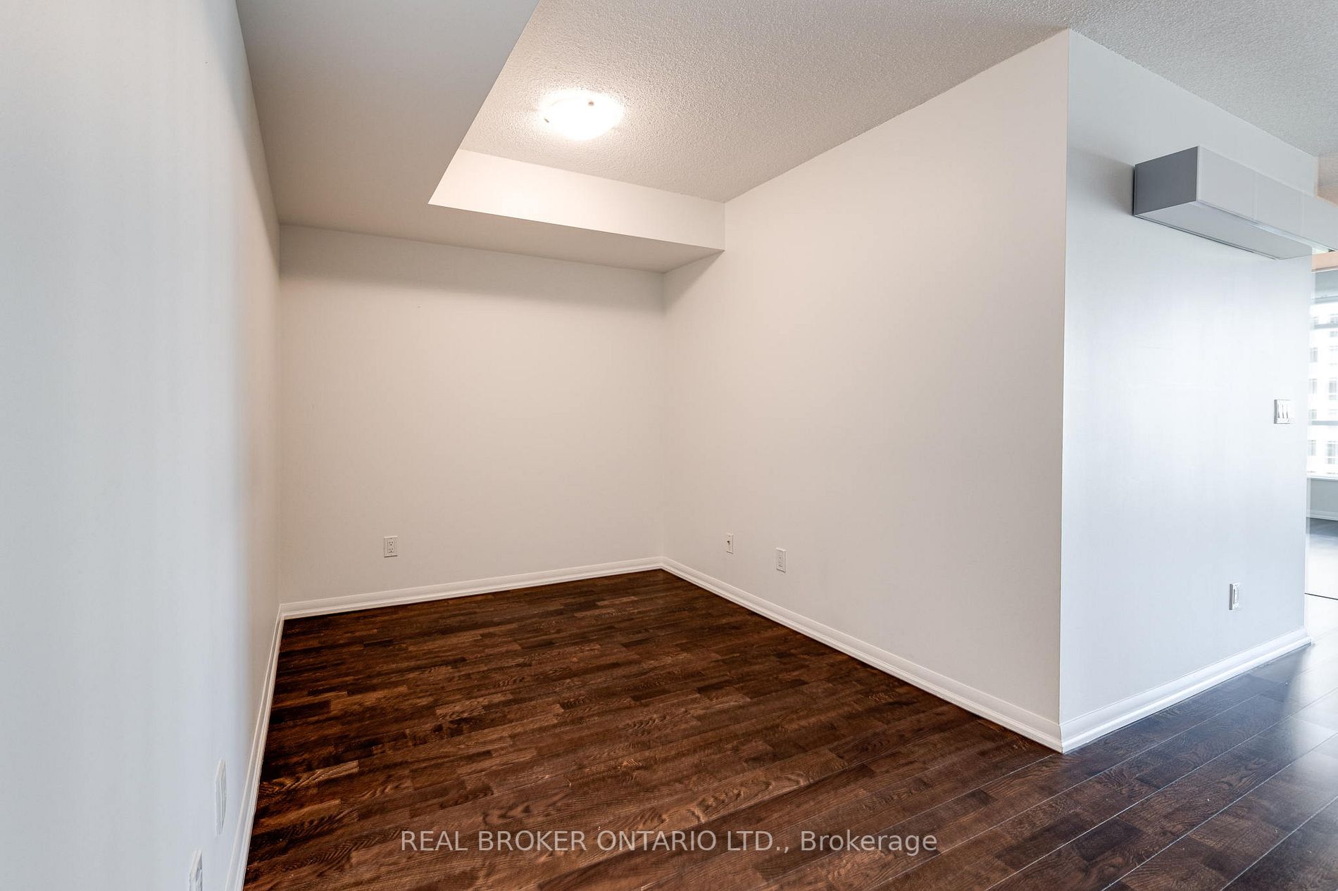 215 Fort York Blvd, #601