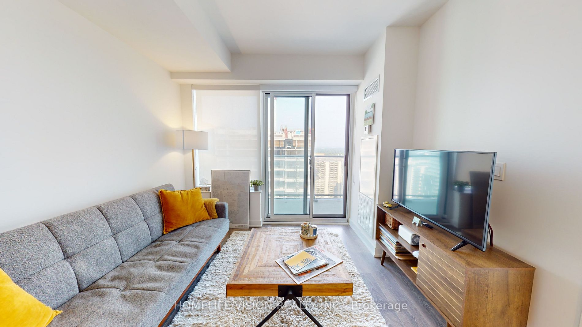 99 Broadway Avenue, #3411