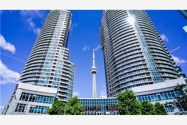 208 Queens Quay W, Toronto