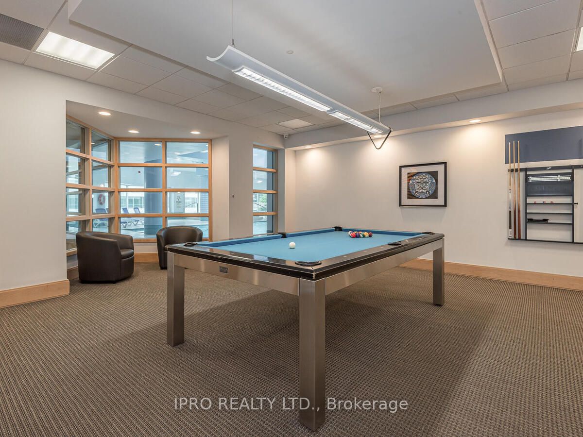 10 Yonge St, #1404