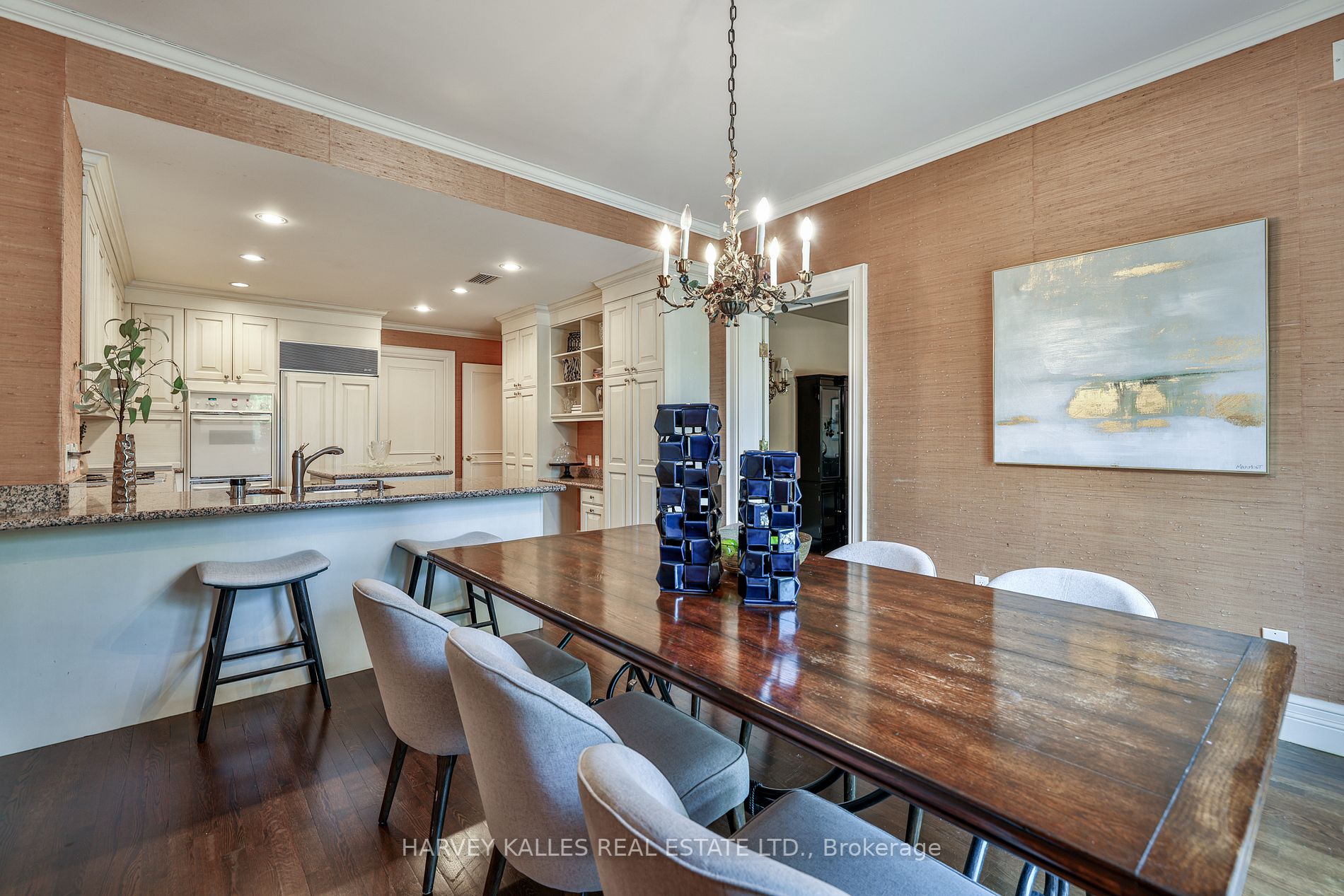 2 Chedington Pl, #2C