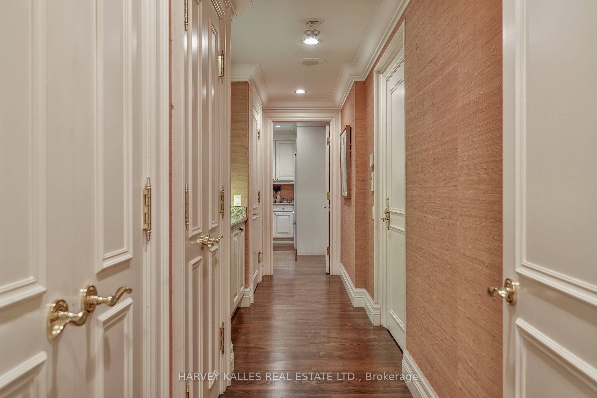 2 Chedington Pl, #2C