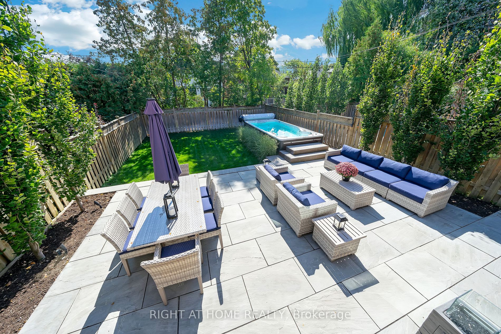481 Broadway Ave