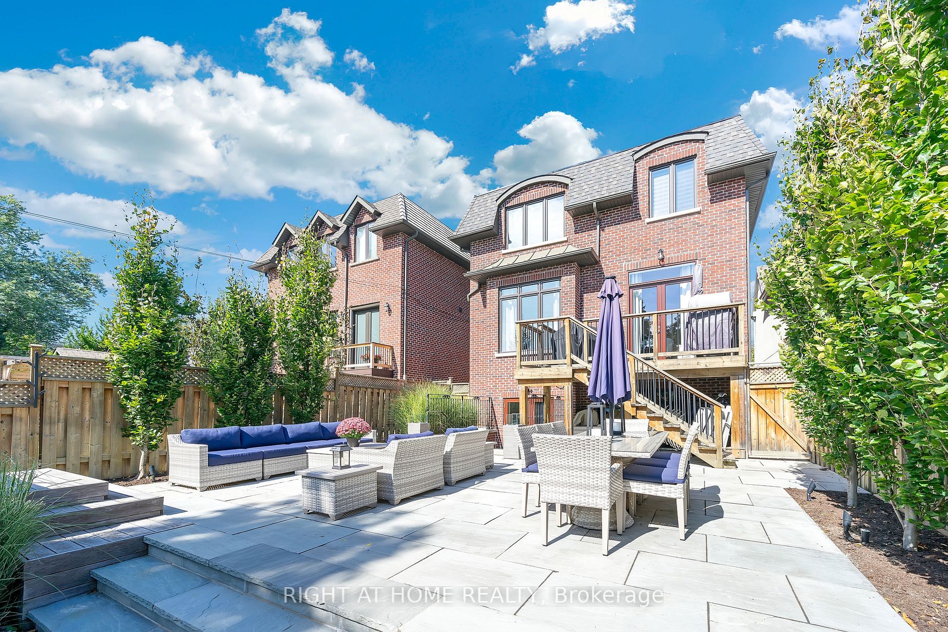 481 Broadway Ave