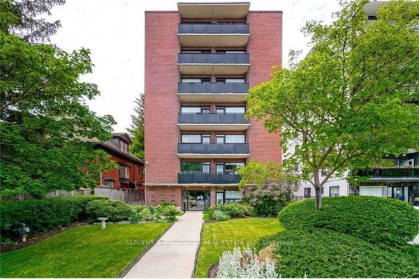 78 Warren Rd, Toronto