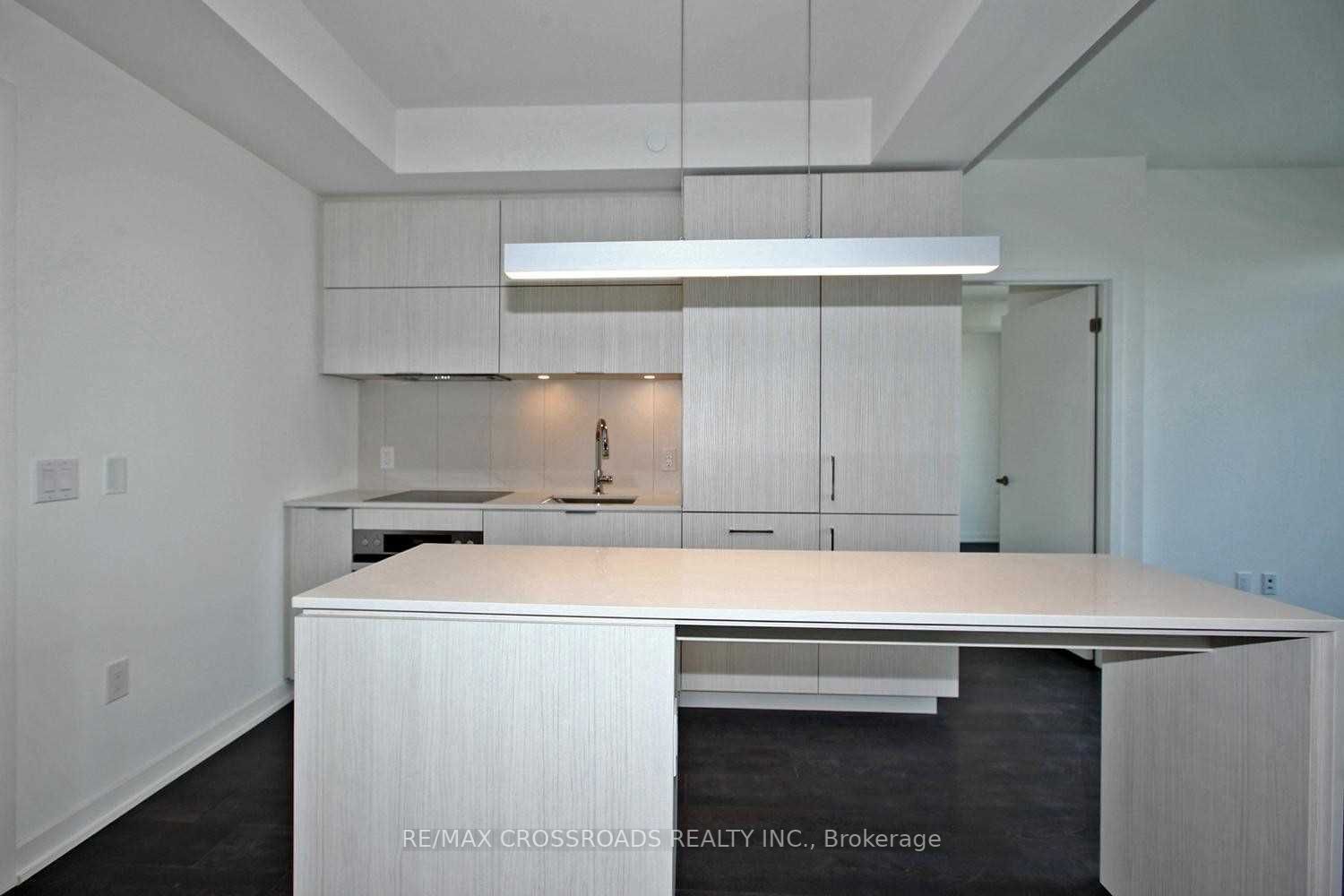 20 Richardson St, #1104
