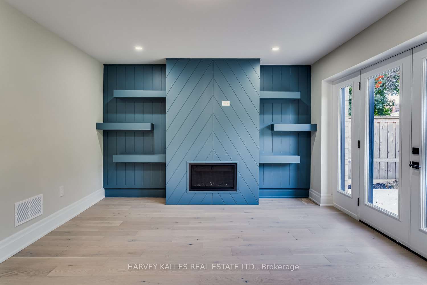 150 Viewmount Ave