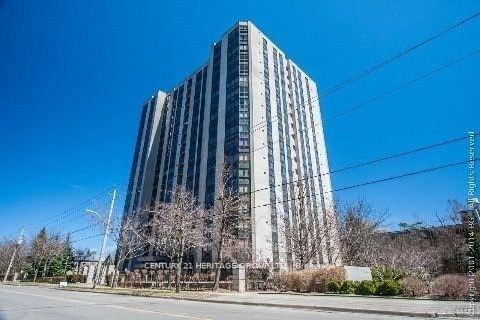 5 Kenneth Ave, #803