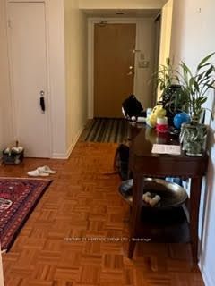 5 Kenneth Ave, #803