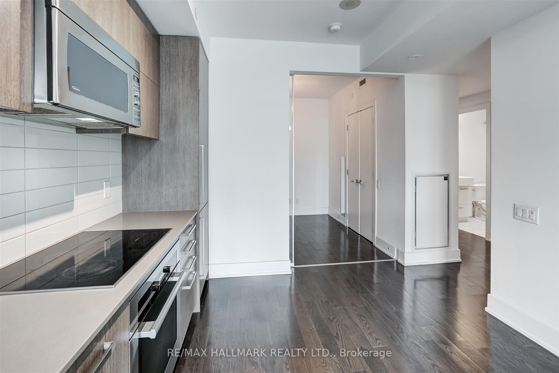 170 Avenue Rd, #503