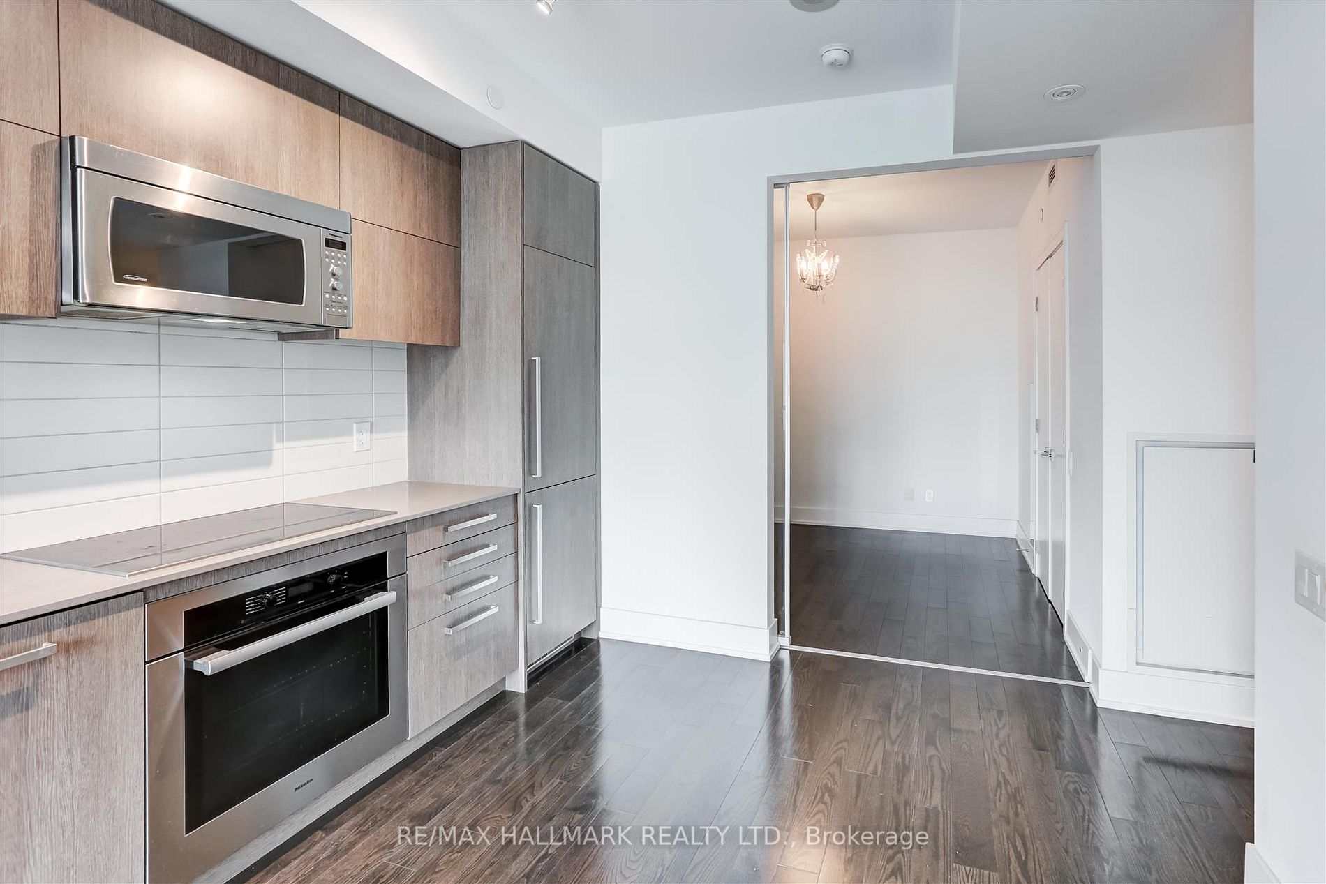 170 Avenue Rd, #503