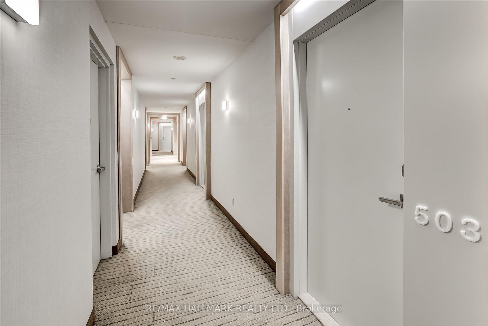 170 Avenue Rd, #503