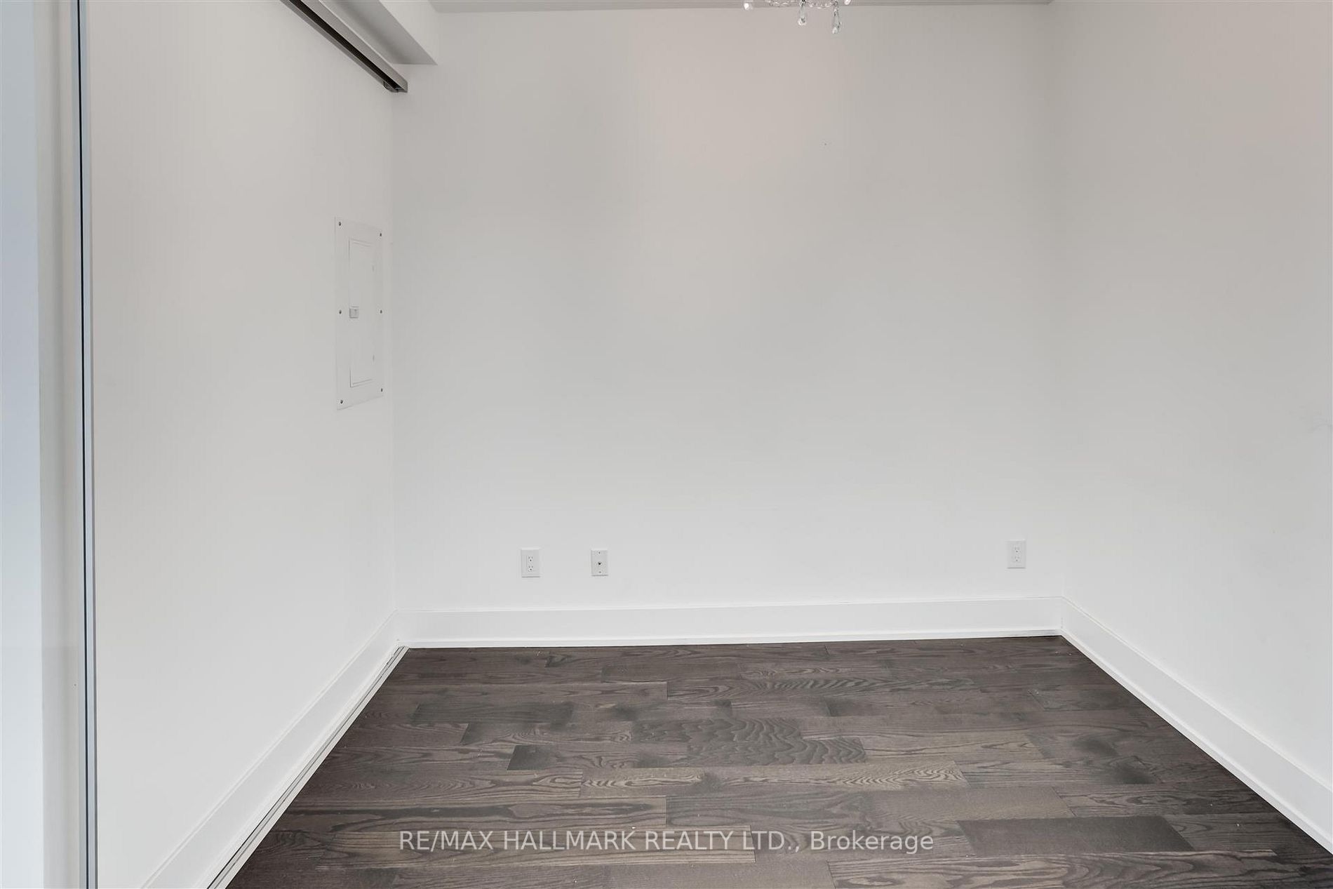 170 Avenue Rd, #503