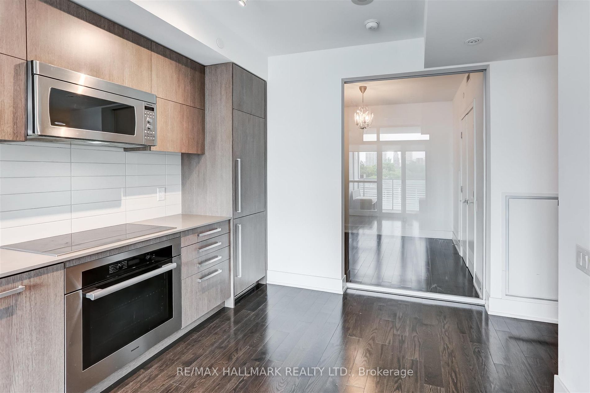 170 Avenue Rd, #503