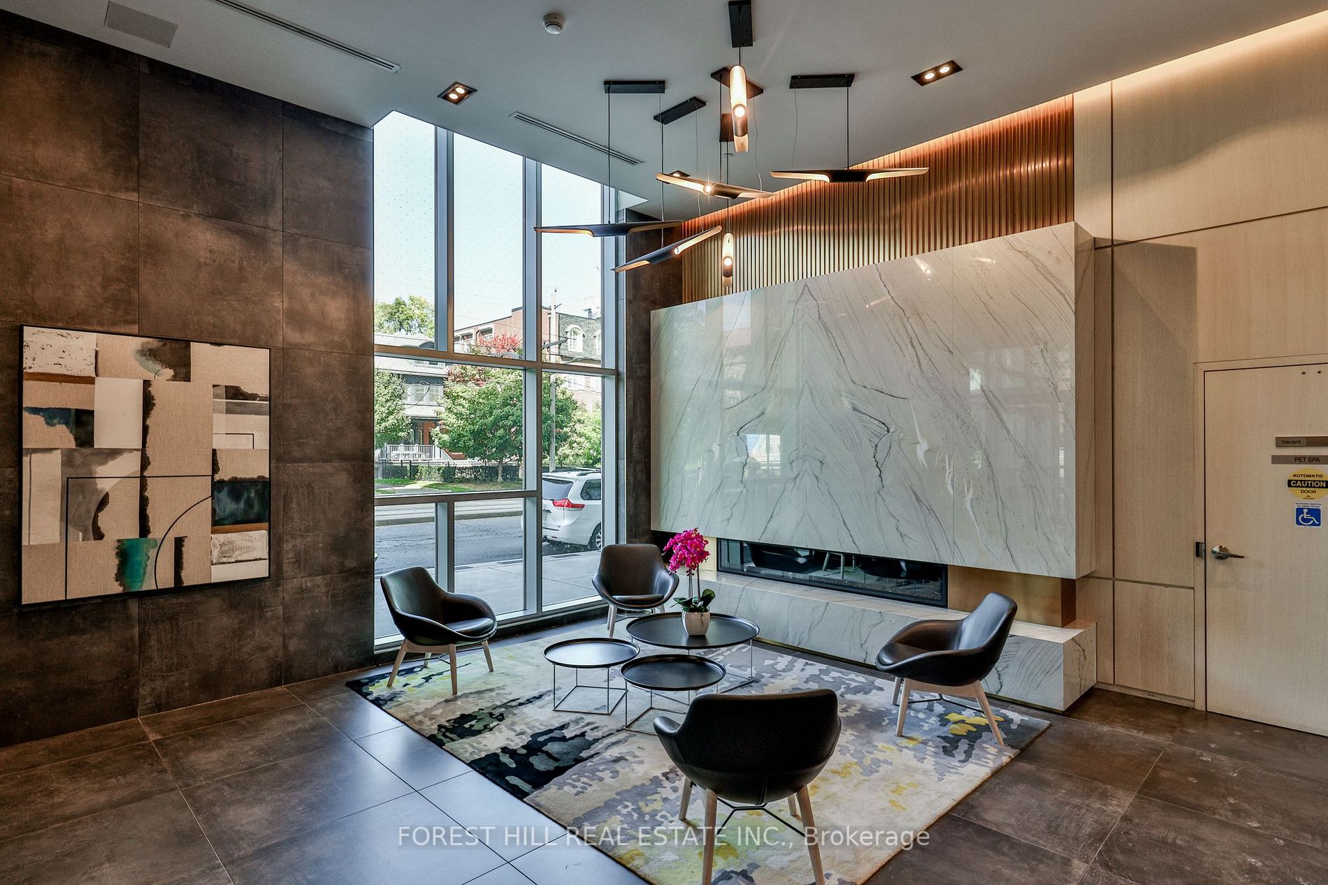 223 St. Clair Ave W, #805