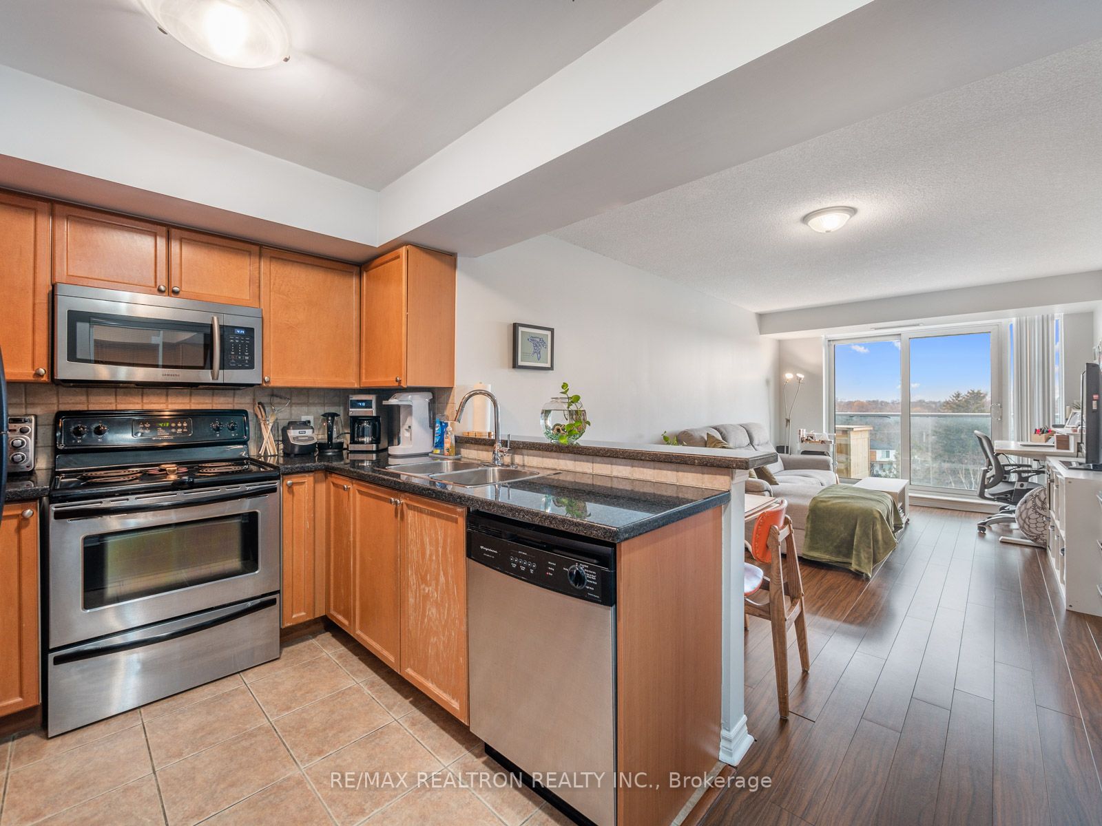 3830 Bathurst St, #709