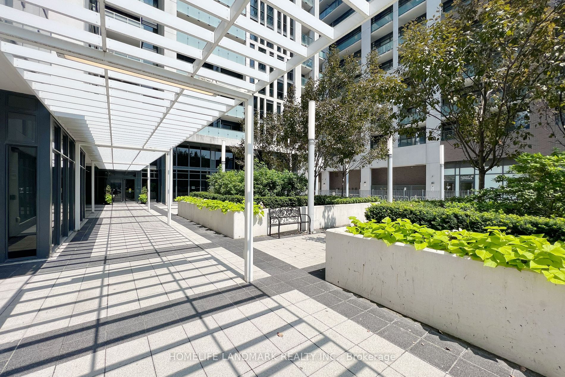 400 Adelaide St E, #1119
