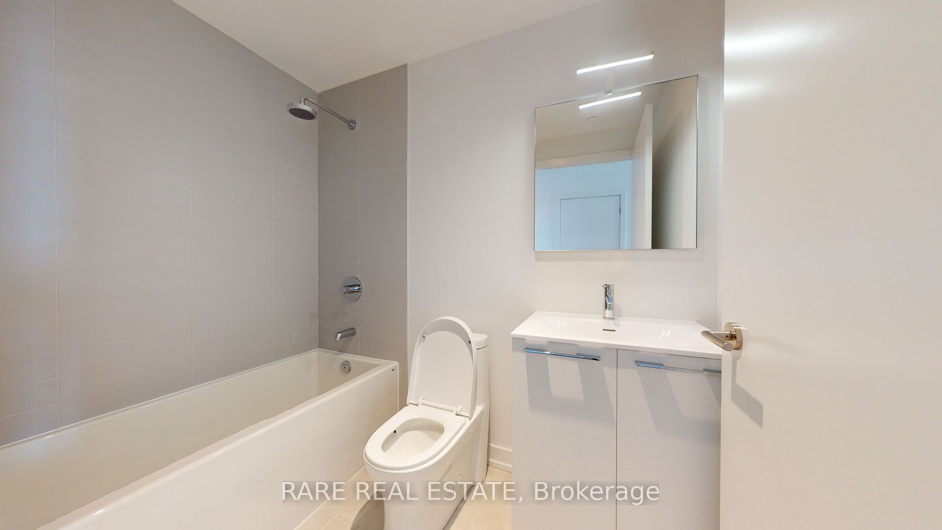 200 Sudbury St, #801
